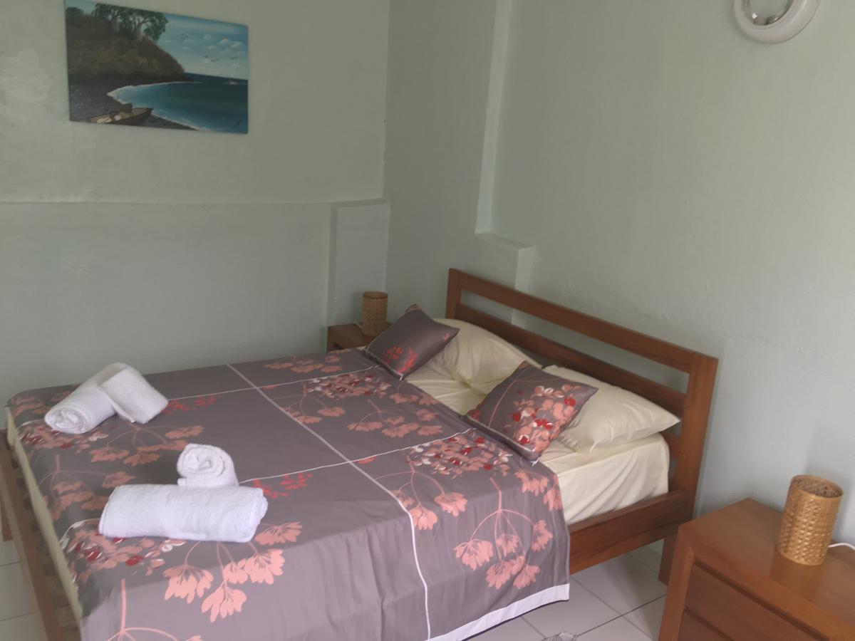 Val Do Liz Bed and Breakfast Sao Tome Eksteriør billede